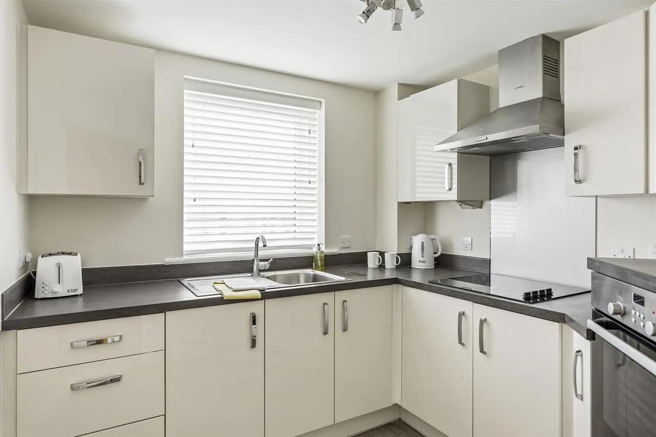 Lower Turk Street, Alton, GU34, photo 3