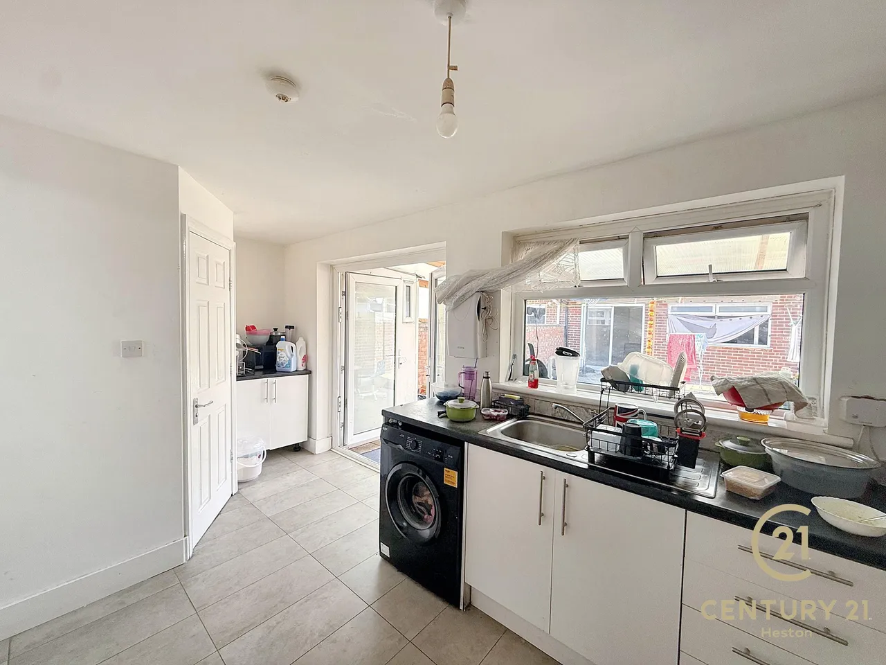 Burnham Gardens, Hounslow, TW4, photo 6
