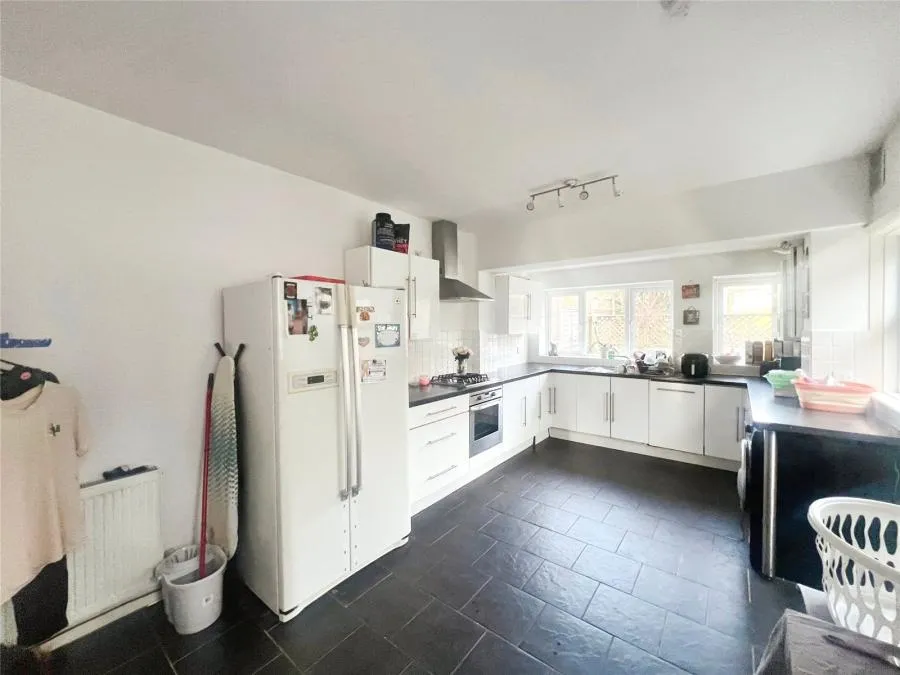 Cambridge Road, East Cowes, PO32, photo 5