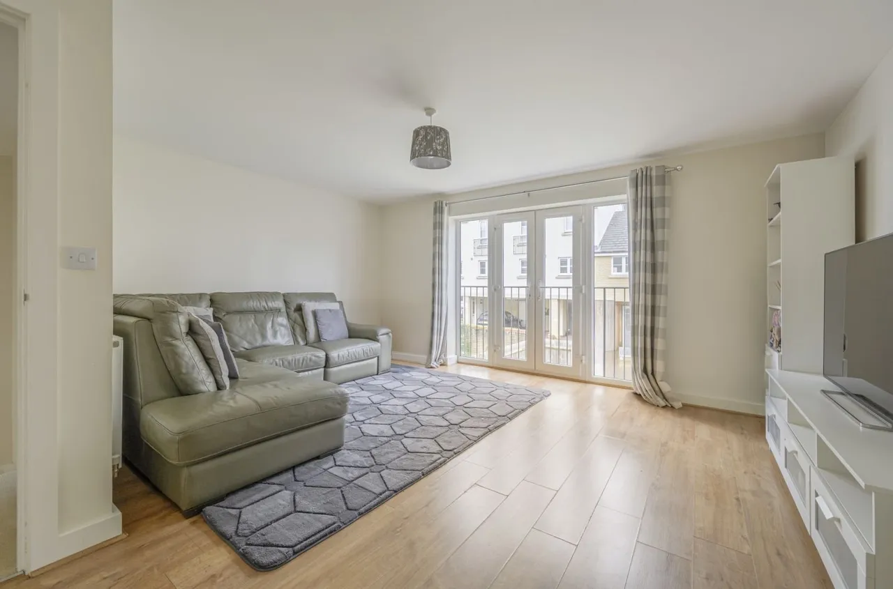 Sir Bernard Lovell Road, Malmesbury, SN16, photo 11