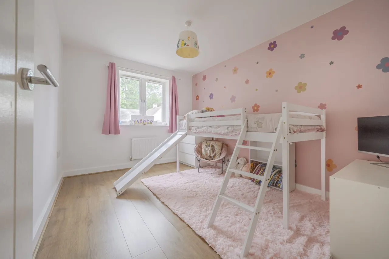 Sir Bernard Lovell Road, Malmesbury, SN16, photo 8