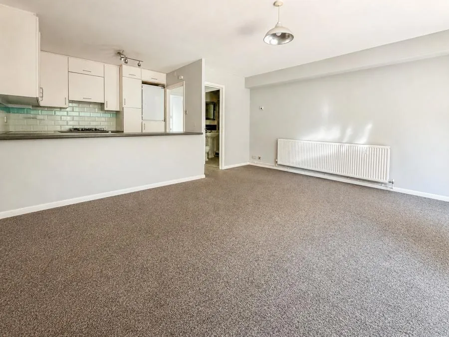 Ambleside Walk, Uxbridge, UB8, photo 10