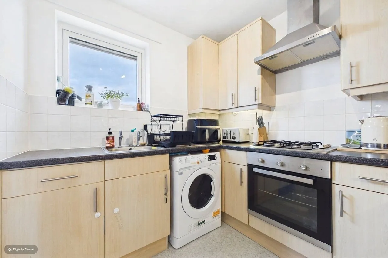 Loves Way, St. Neots, PE19, photo 4