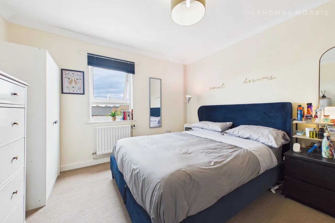 1 bed flat for sale, Loves Way, St. Neots, PE19