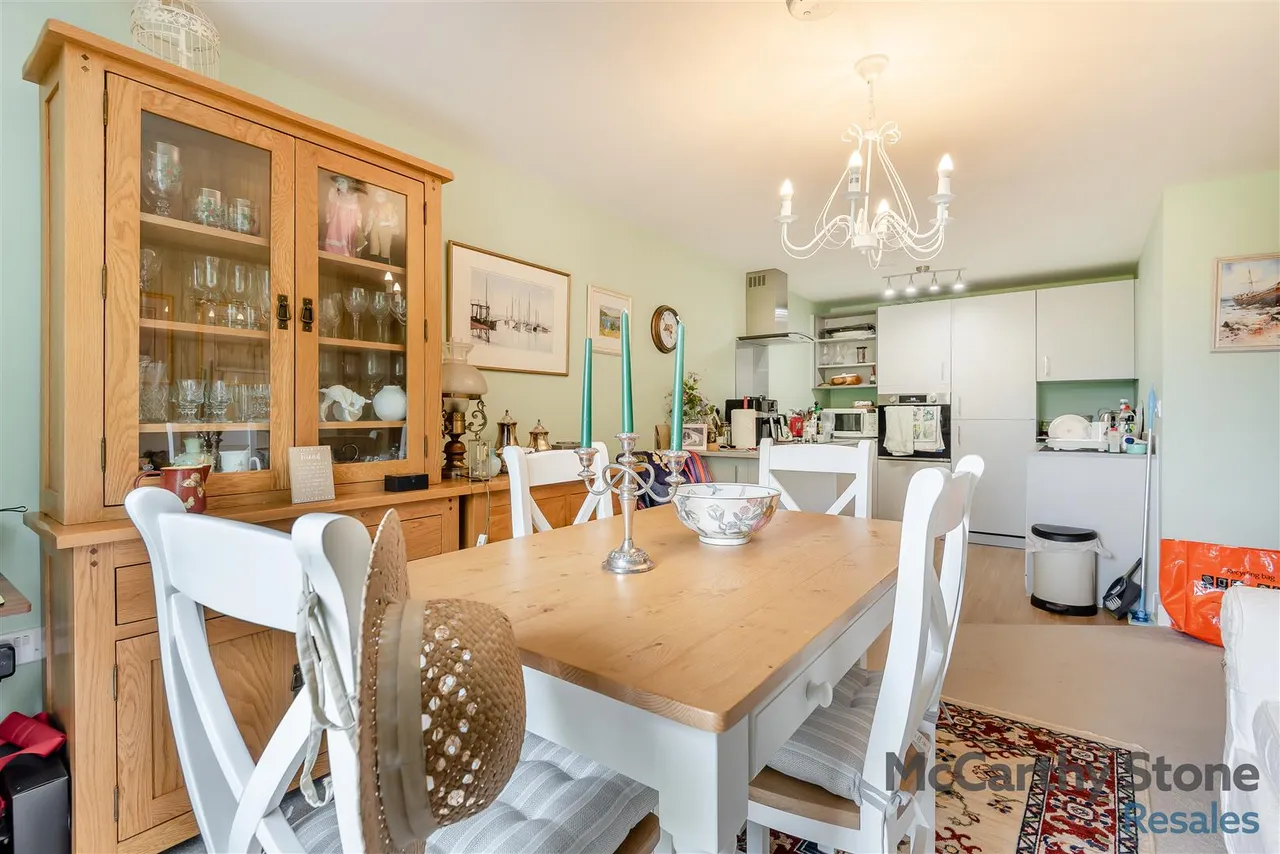 Stafford Street, Market Drayton, TF9, photo 5