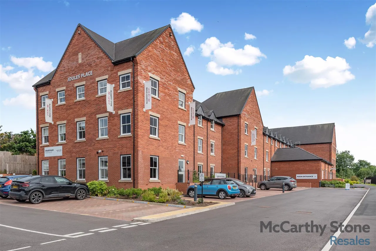 2 bed house for sale, Stafford Street, Market Drayton, TF9