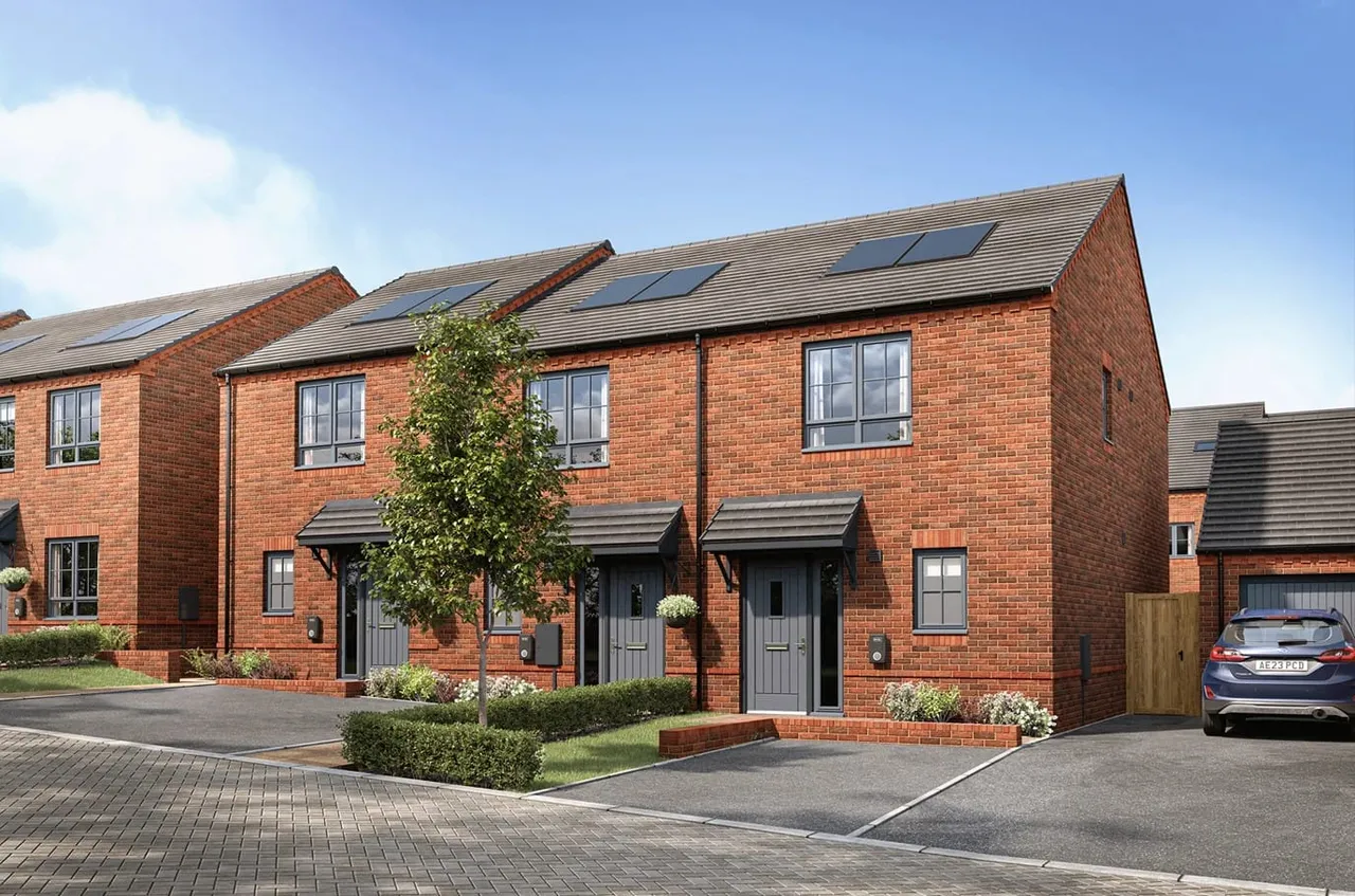 2 bed house for sale, Buckingham Road, Milton Keynes, MK3