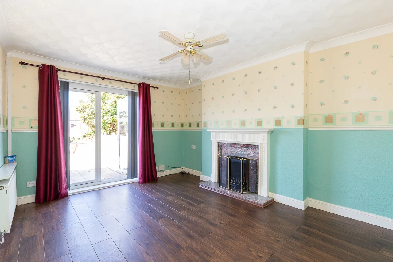 St. Andrews Crescent, Hindley, WN2, photo 4
