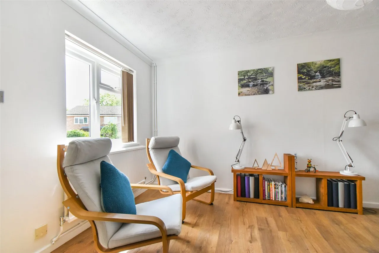 Coltsfoot Place, Hook, Hampshire, RG27 9PW, photo 12