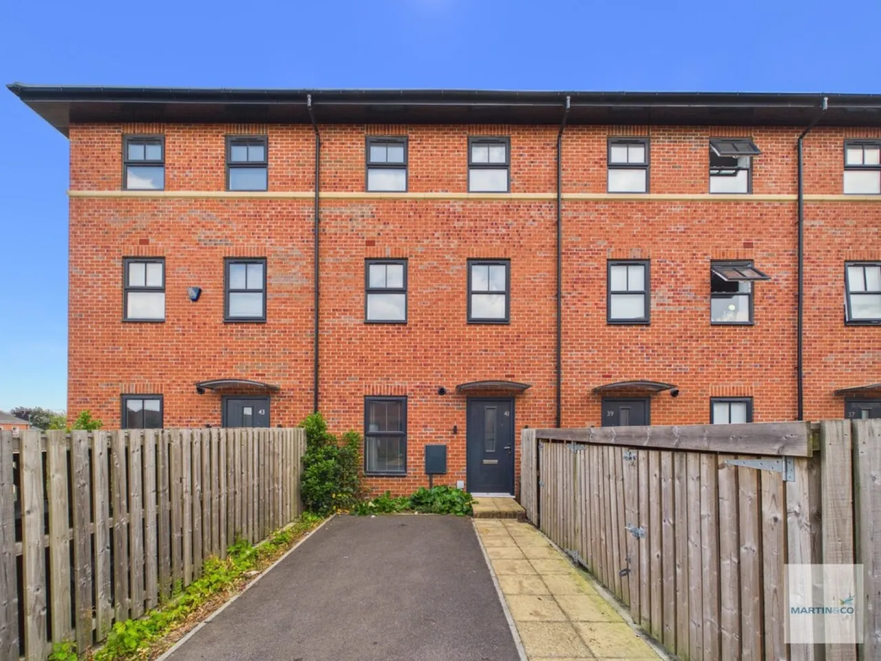 2 bed house for sale — Newbold Street, Bilborough