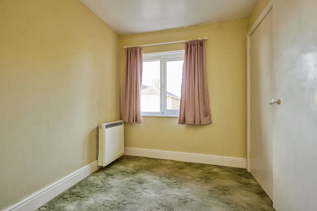 Milford Court, Gillingham, SP8, photo 6