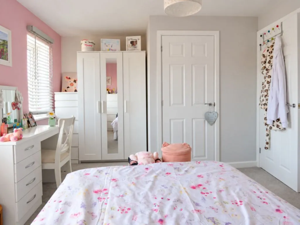 Petherbridge Close, Amesbury, SP4, photo 9