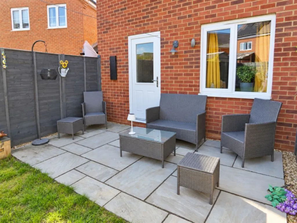 Petherbridge Close, Amesbury, SP4, photo 14
