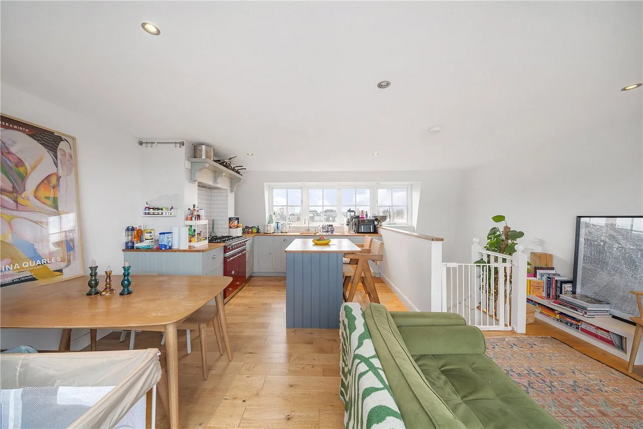 Chalcot Road, London, NW1, photo 9