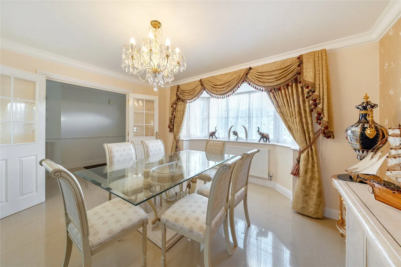 Sandringham Drive, Dartford, Kent, DA2, photo 4