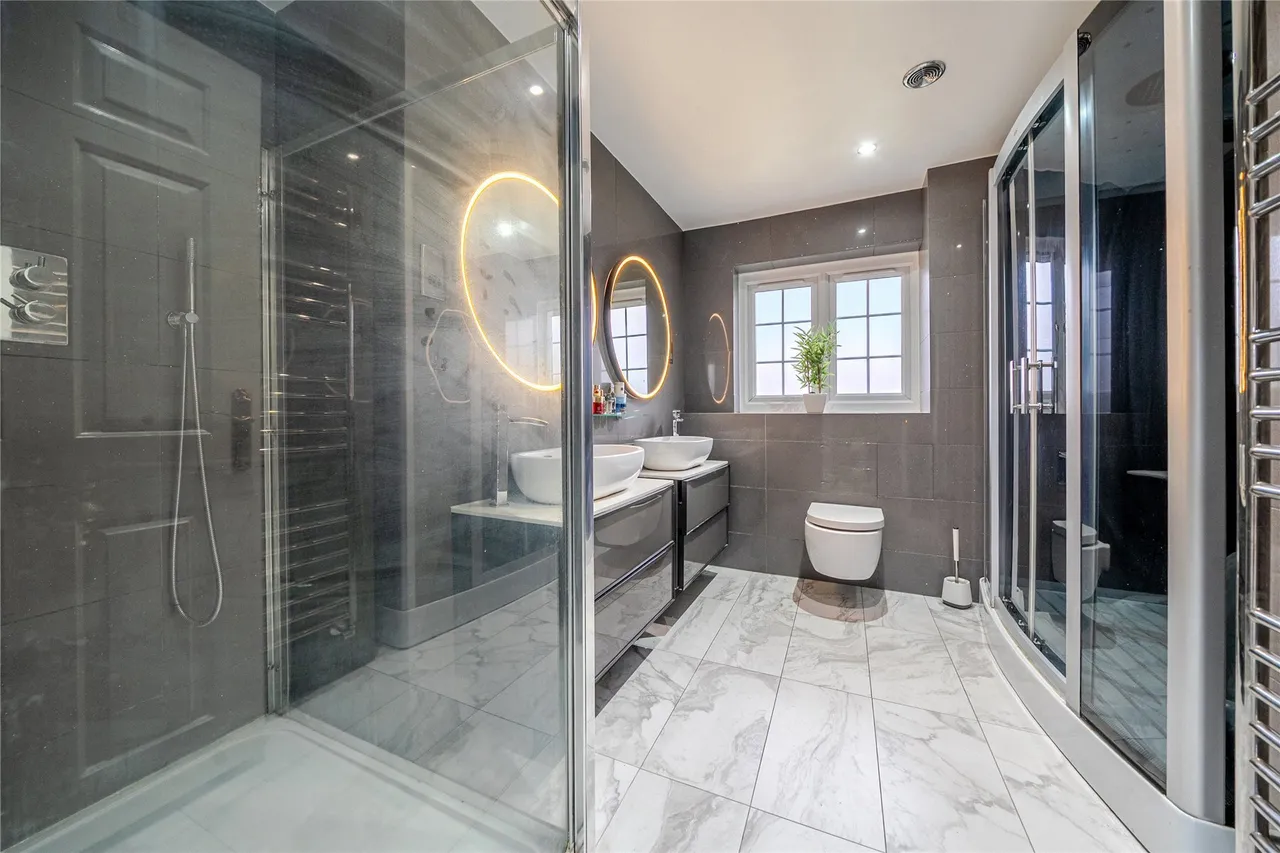 Sandringham Drive, Dartford, Kent, DA2, photo 51