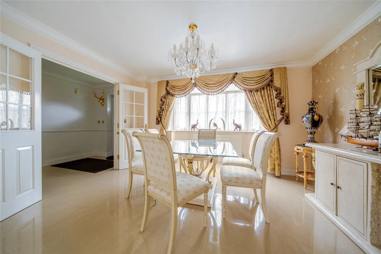 Sandringham Drive, Dartford, Kent, DA2, photo 68