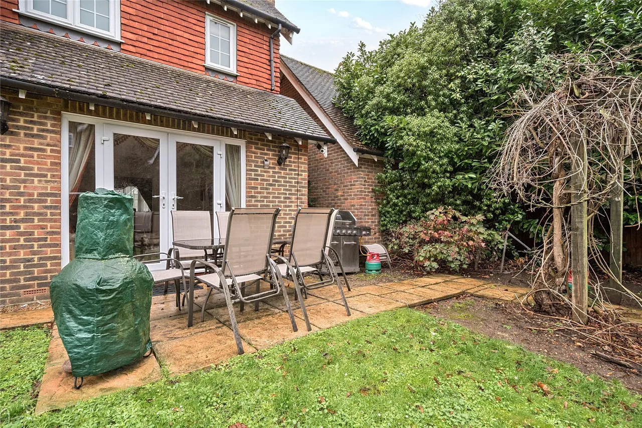 Sandringham Drive, Dartford, Kent, DA2, photo 40