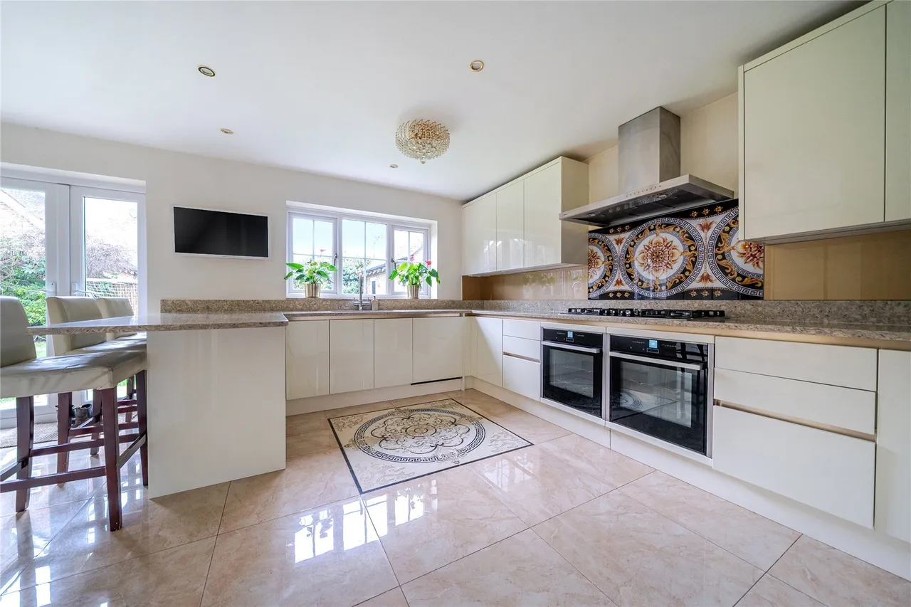 Sandringham Drive, Dartford, Kent, DA2, photo 77