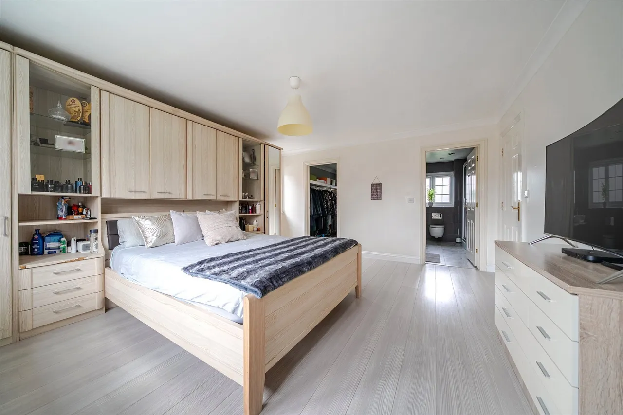 Sandringham Drive, Dartford, Kent, DA2, photo 58