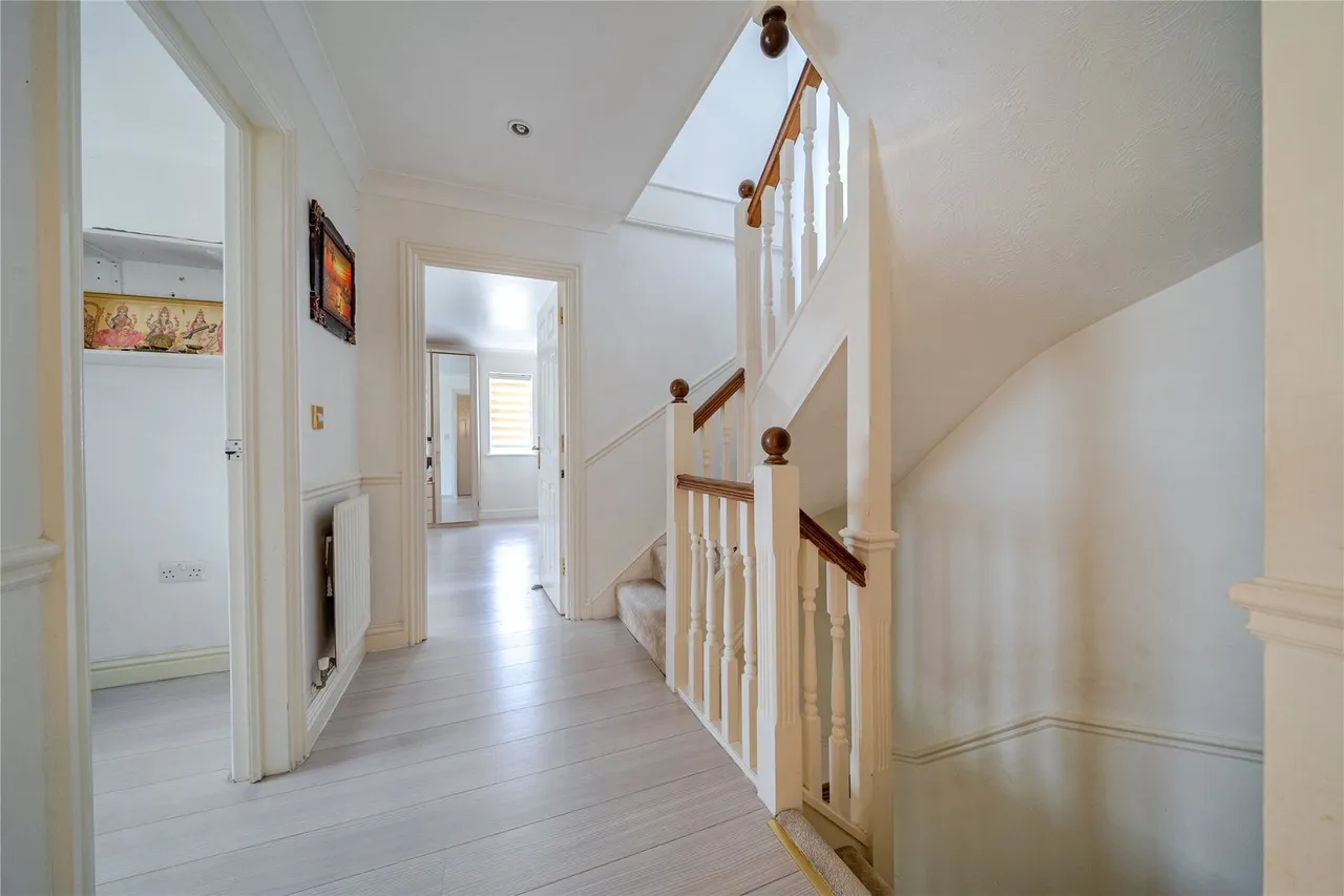 Sandringham Drive, Dartford, Kent, DA2, photo 60