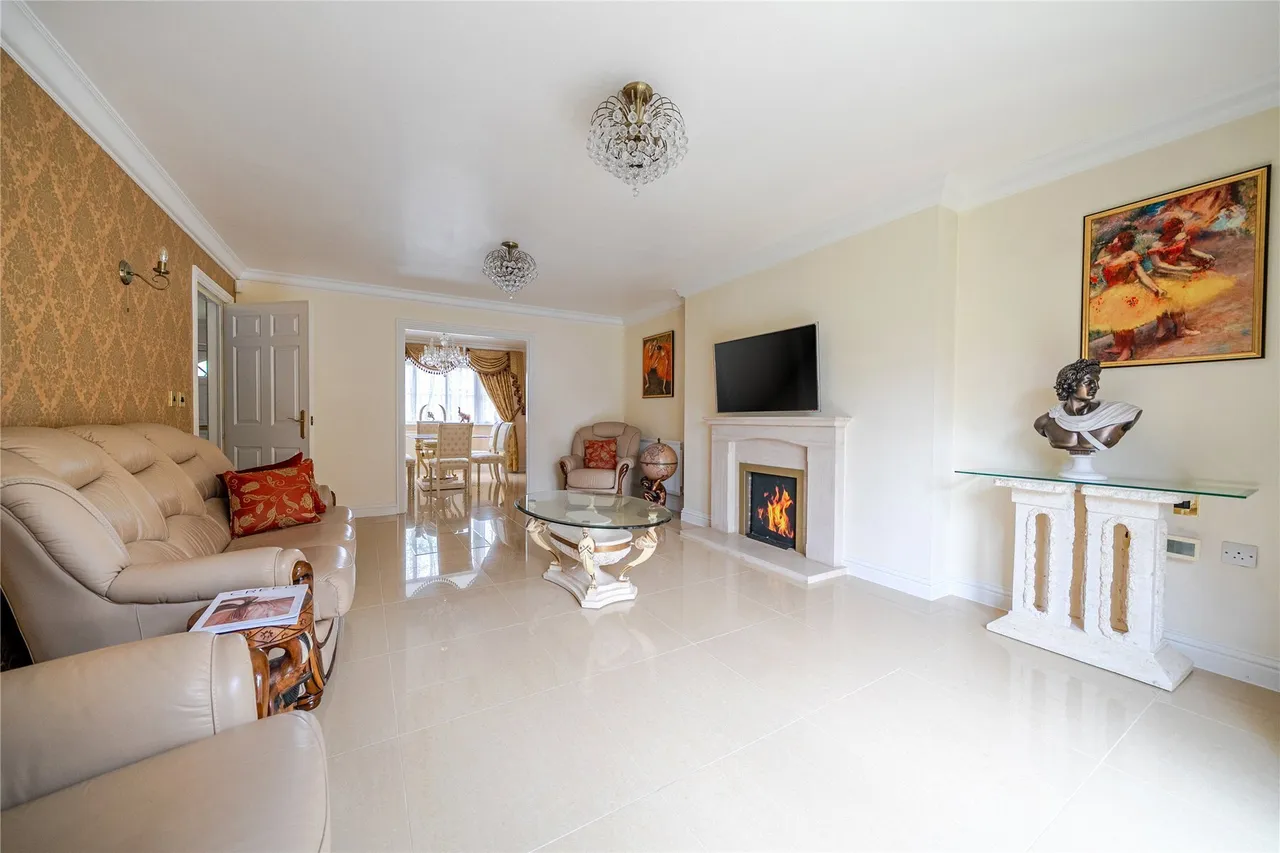 Sandringham Drive, Dartford, Kent, DA2, photo 67