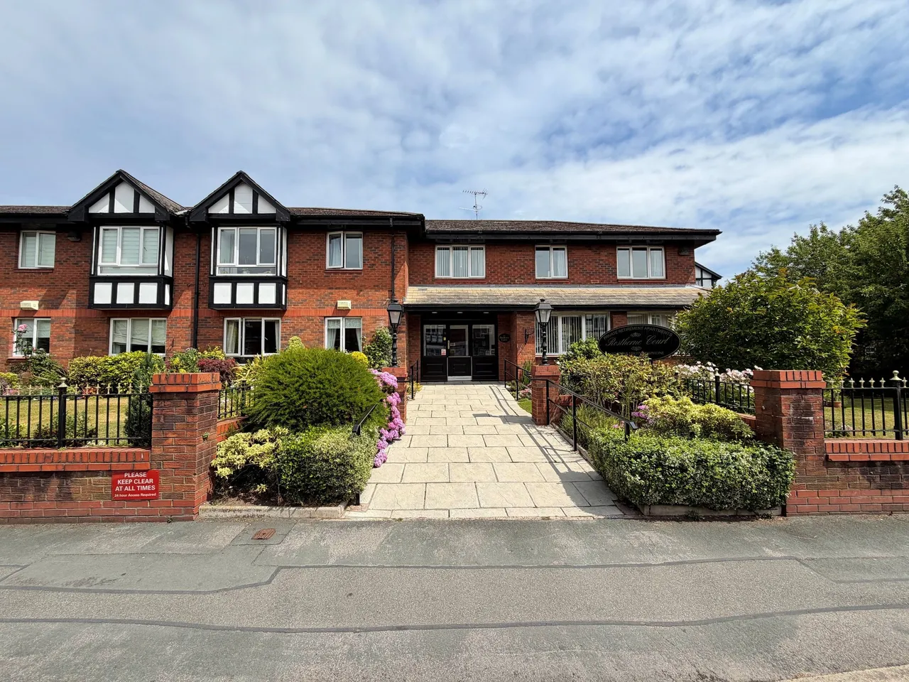 Brown Street, Rostherne Court, WA14, photo 10