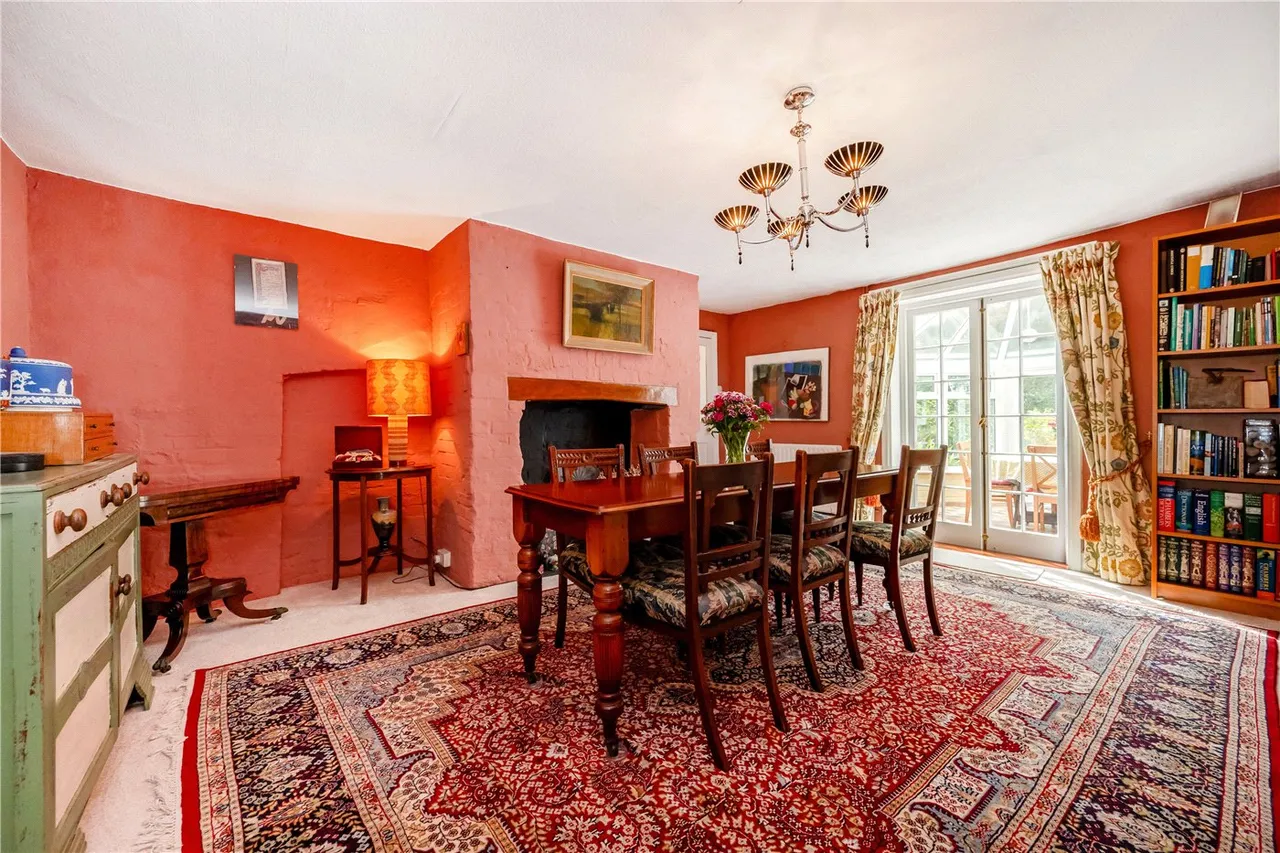 Chalton, Waterlooville, Hampshire, PO8, photo 2