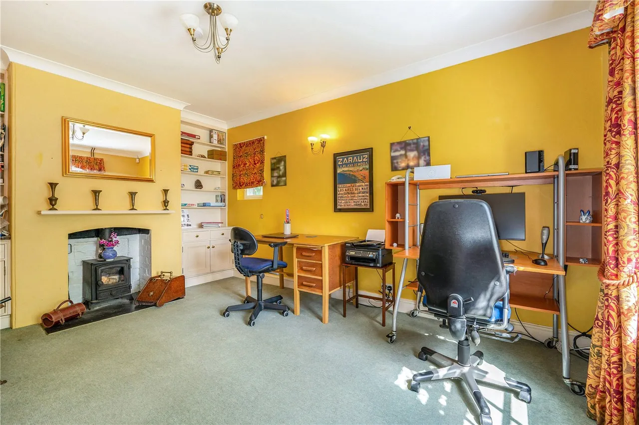 Chalton, Waterlooville, Hampshire, PO8, photo 4