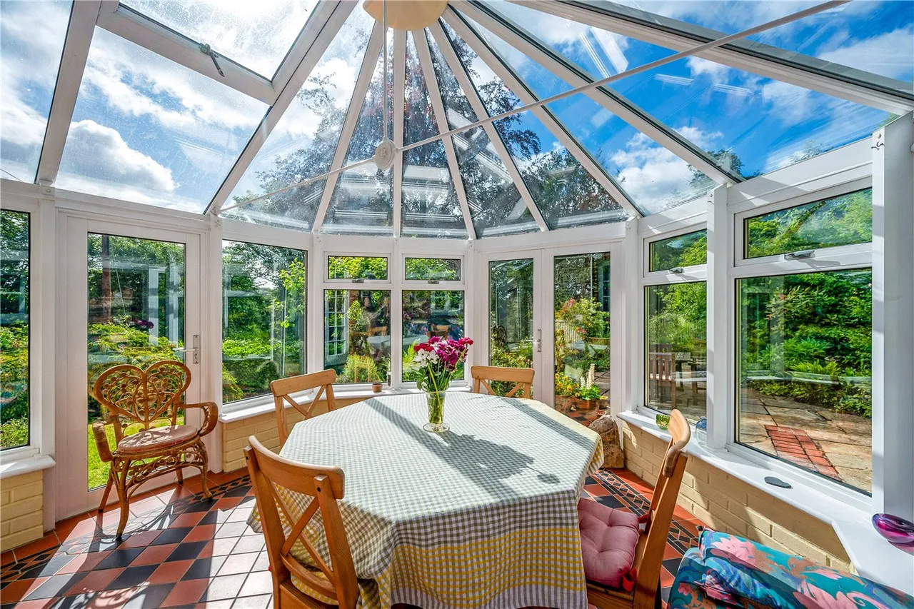 Chalton, Waterlooville, Hampshire, PO8, photo 10