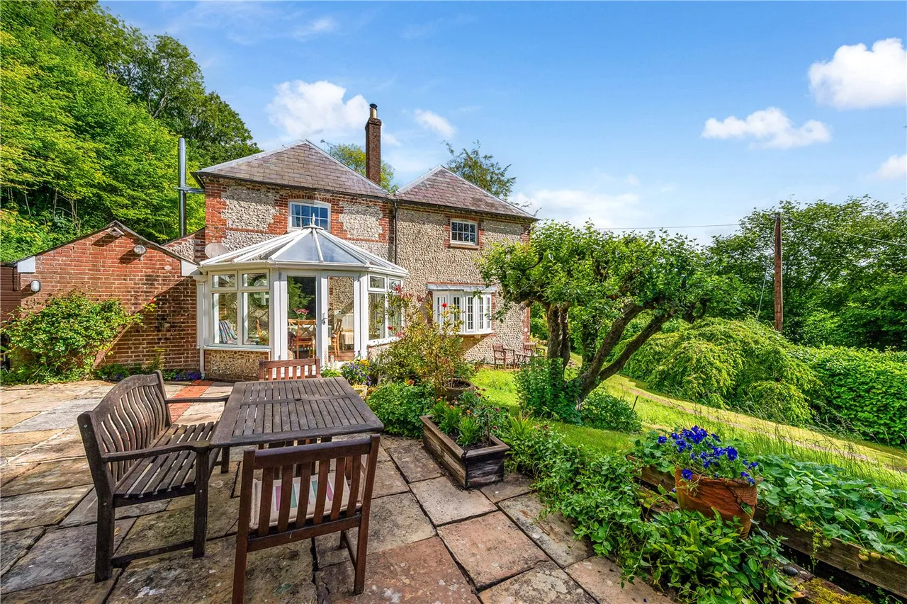 Chalton, Waterlooville, Hampshire, PO8, photo 8