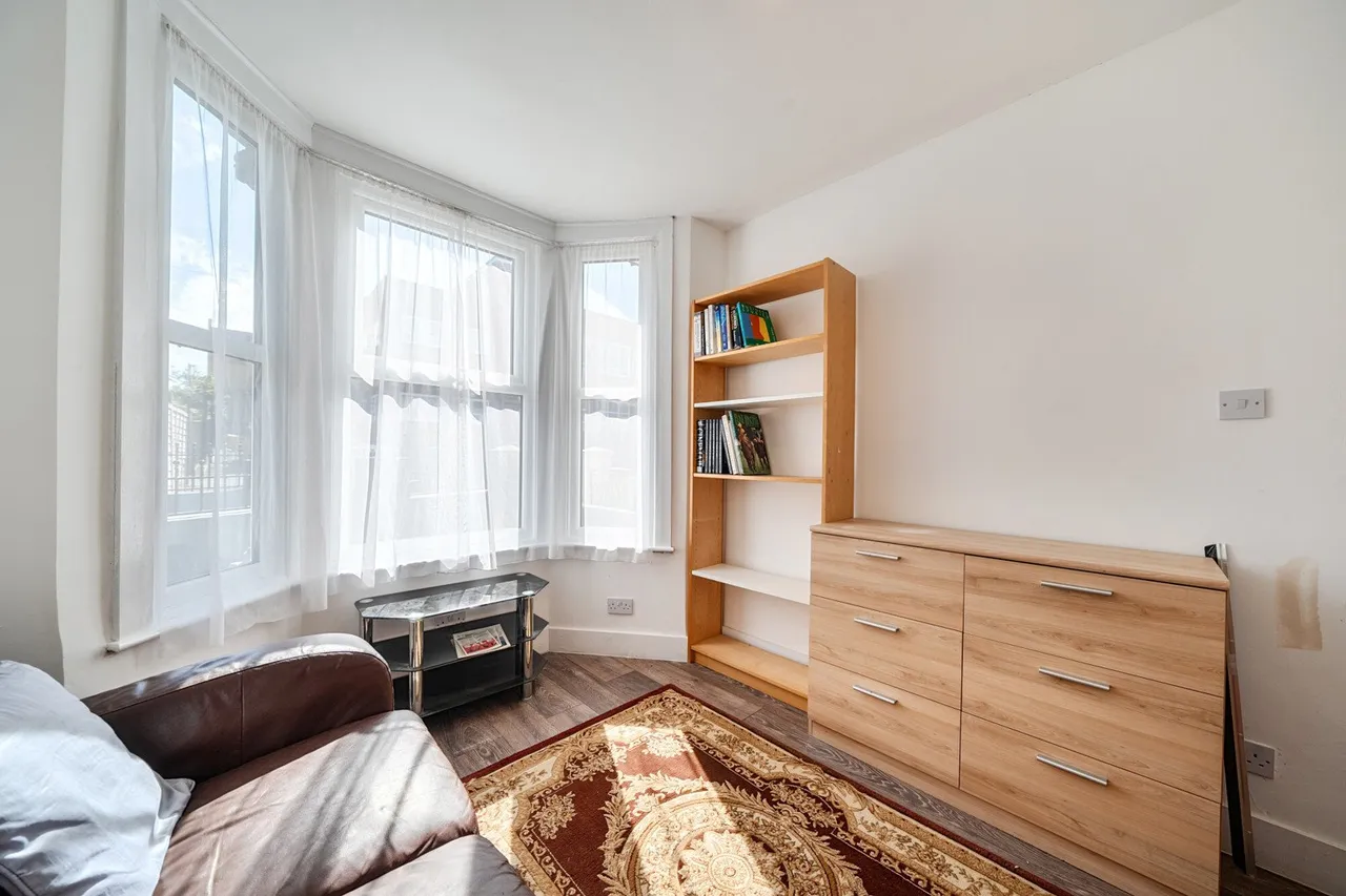 Beresford Road, ME7, photo 22