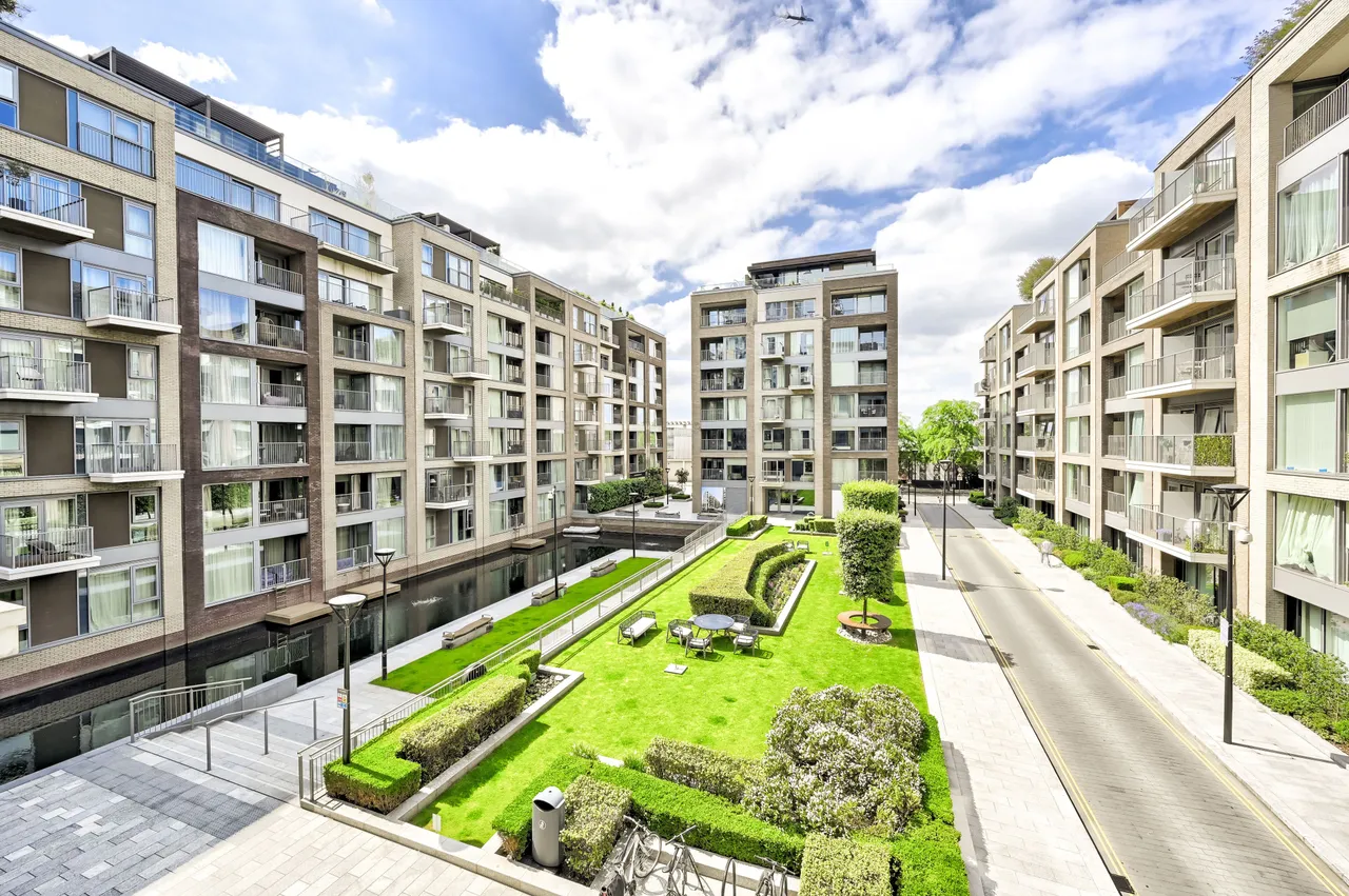 53 Counter House, Chelsea Creek, 1 Park Street, London, photo 3