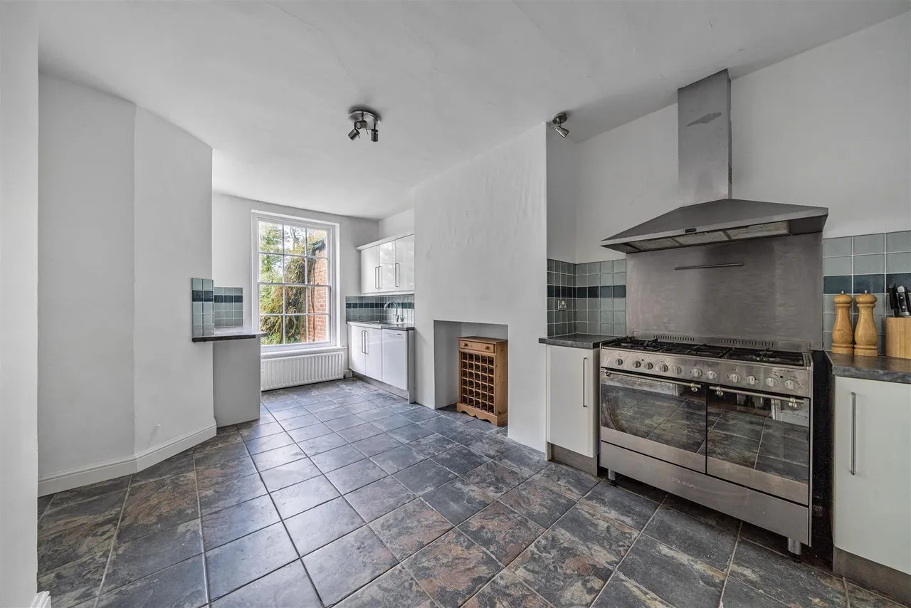Titchfield Lane, Wickham, photo 3