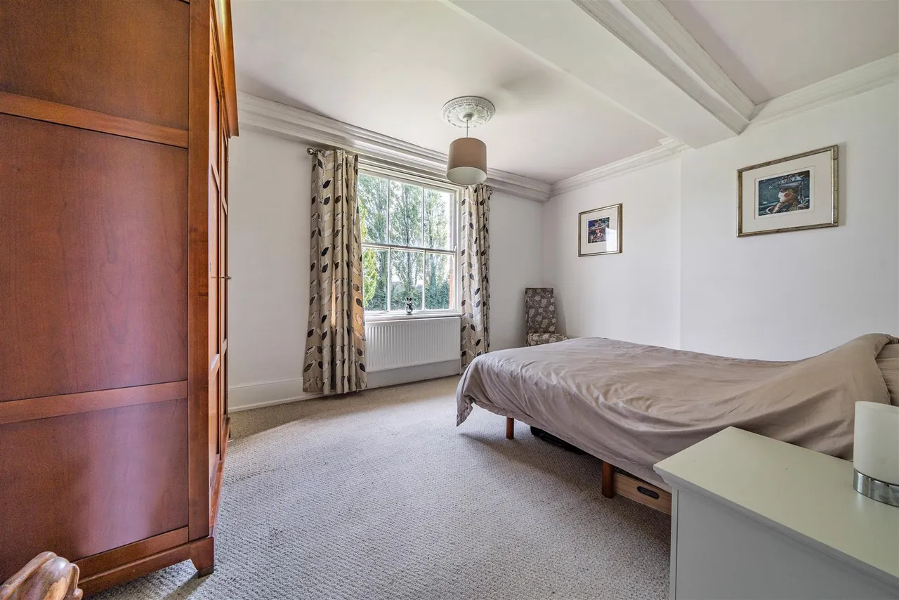 Titchfield Lane, Wickham, photo 9