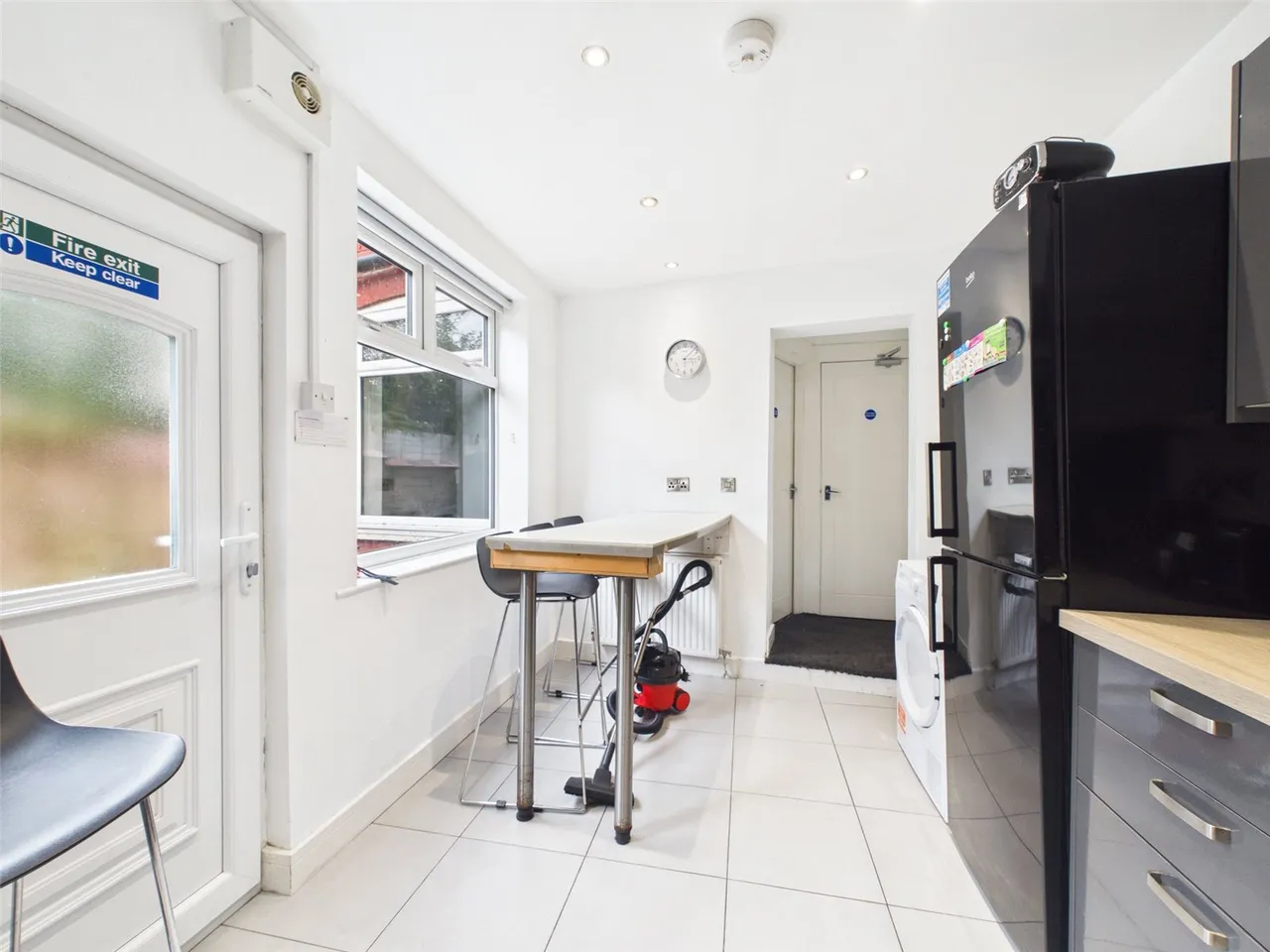 Lower Broughton Road, Salford, Greater Manchester, M7 2HR, photo 4