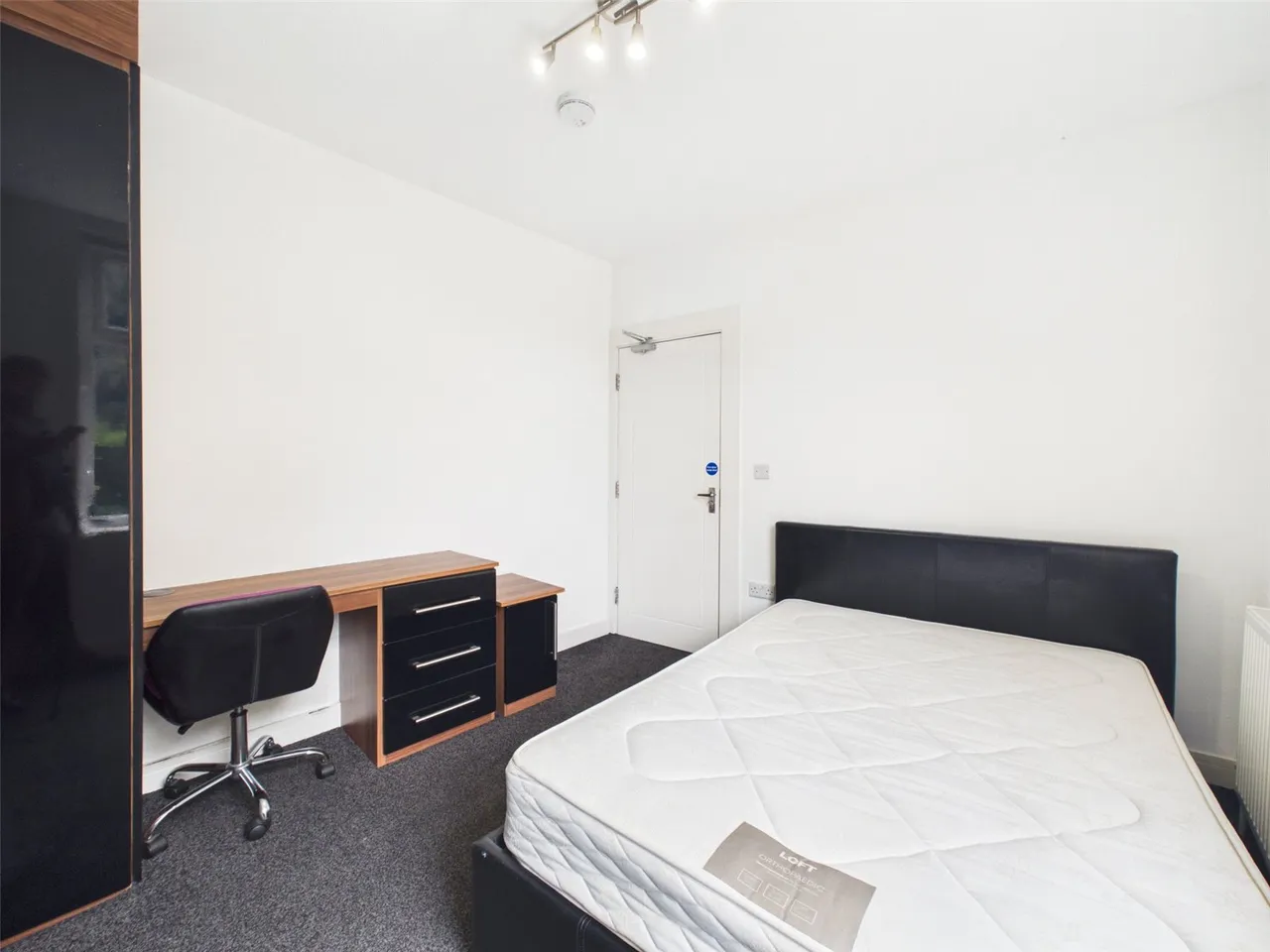 Lower Broughton Road, Salford, Greater Manchester, M7 2HR, photo 10