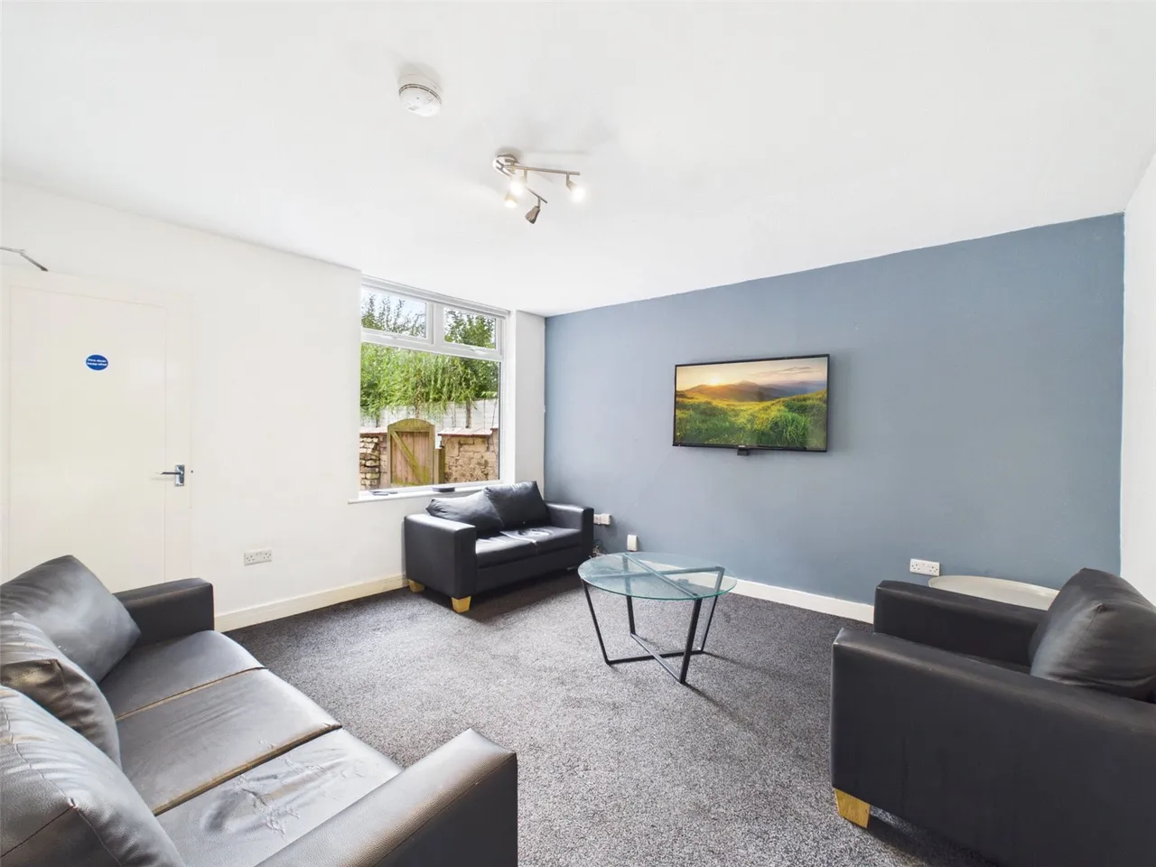 Lower Broughton Road, Salford, Greater Manchester, M7 2HR, photo 2