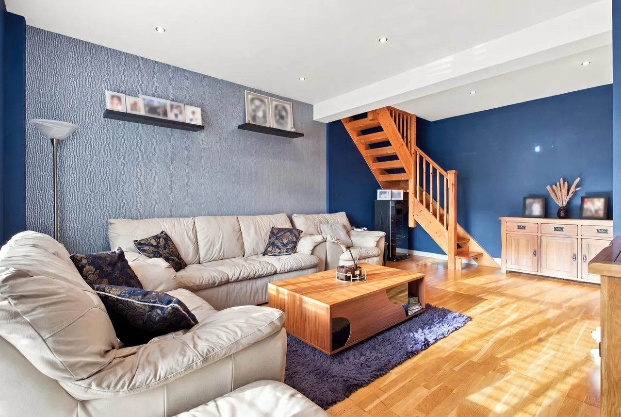 Vegal Crescent, Englefield Green, TW20, photo 7