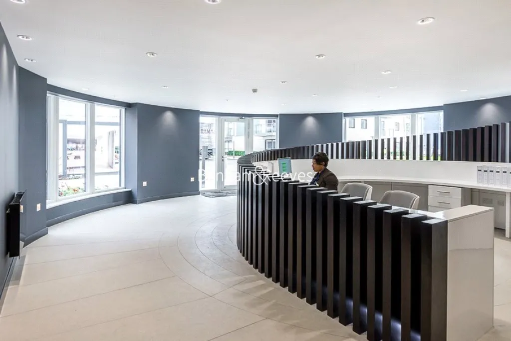 Heritage Place, Brentford, TW8, photo 13