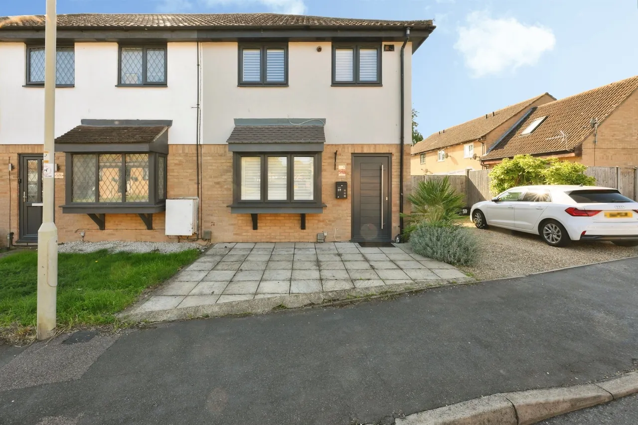 3 bed house for sale, Jacksons Drive, Cheshunt, EN7