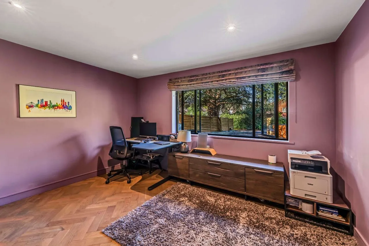 Marlborough Road, Hampton, TW12 3RX, photo 9