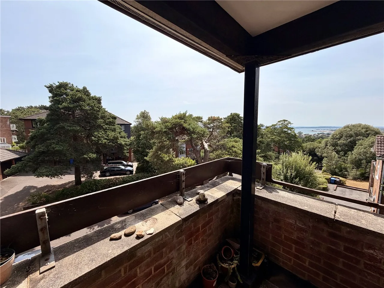 2 bed flat for sale — Belle Vue Court, Belle Vue Road, Lower Parkstone, Poole, BH14