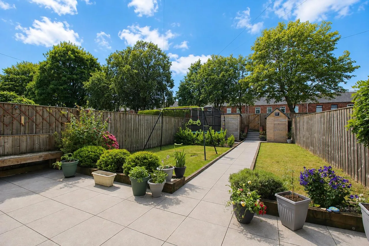 Pelaw Crescent, South Pelaw, DH2, photo 17