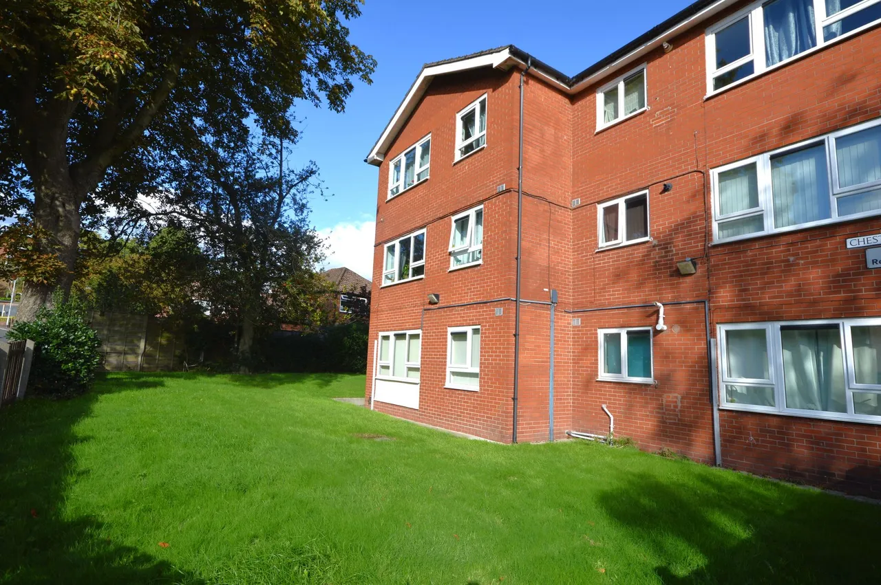 Chestnut Villas, Stockport, photo 20
