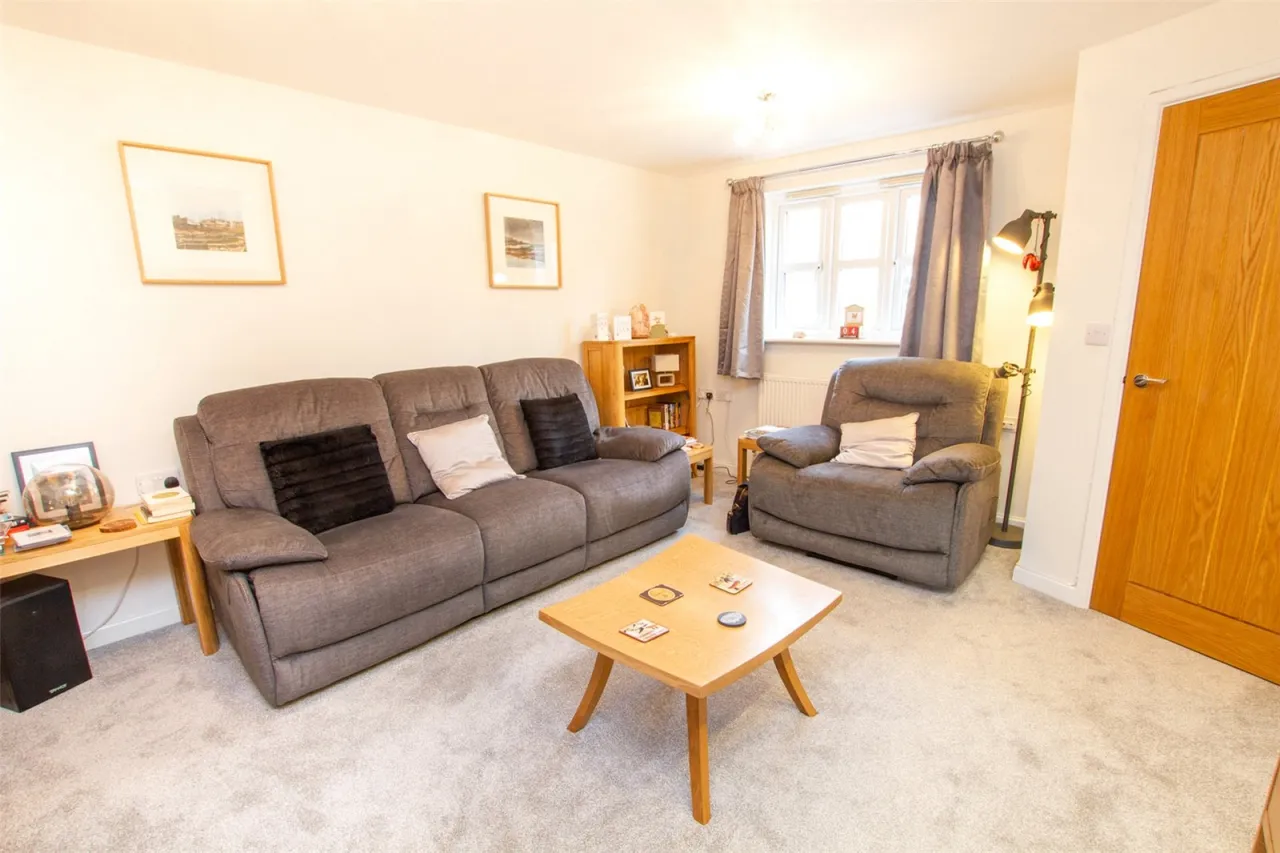 Butchers Court, Witney, OX28, photo 6