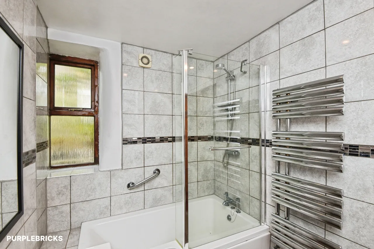 Windermere Road, Staveley, LA8, photo 14