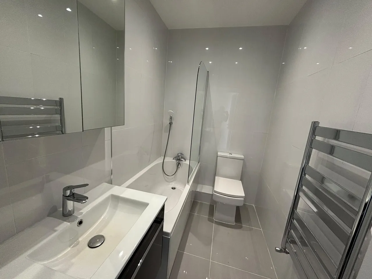 Woolwich Road, London, SE7, photo 10