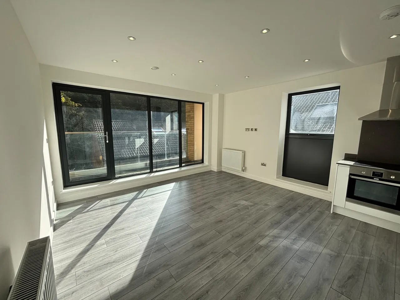 Woolwich Road, London, SE7, photo 2