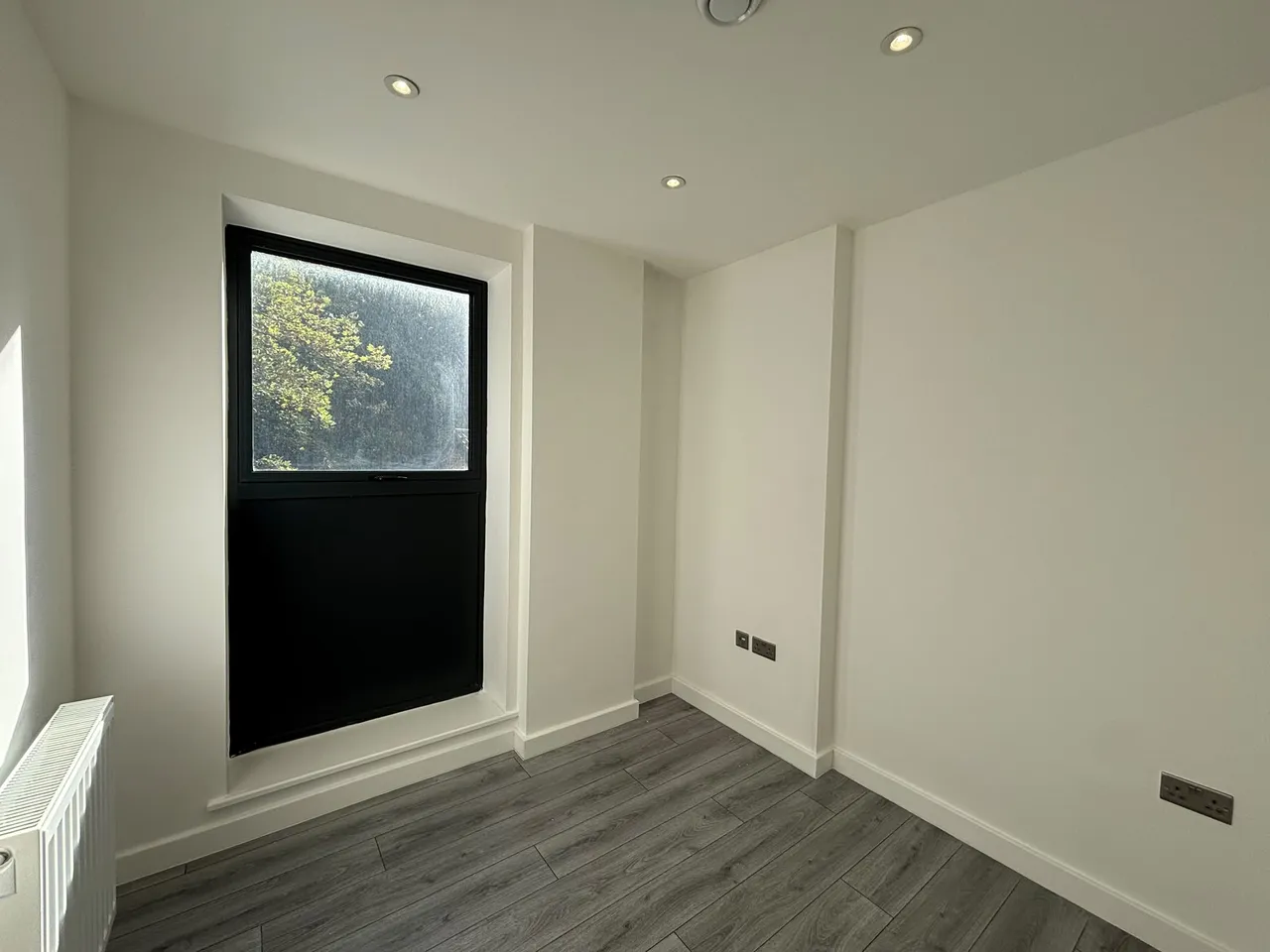 Woolwich Road, London, SE7, photo 6